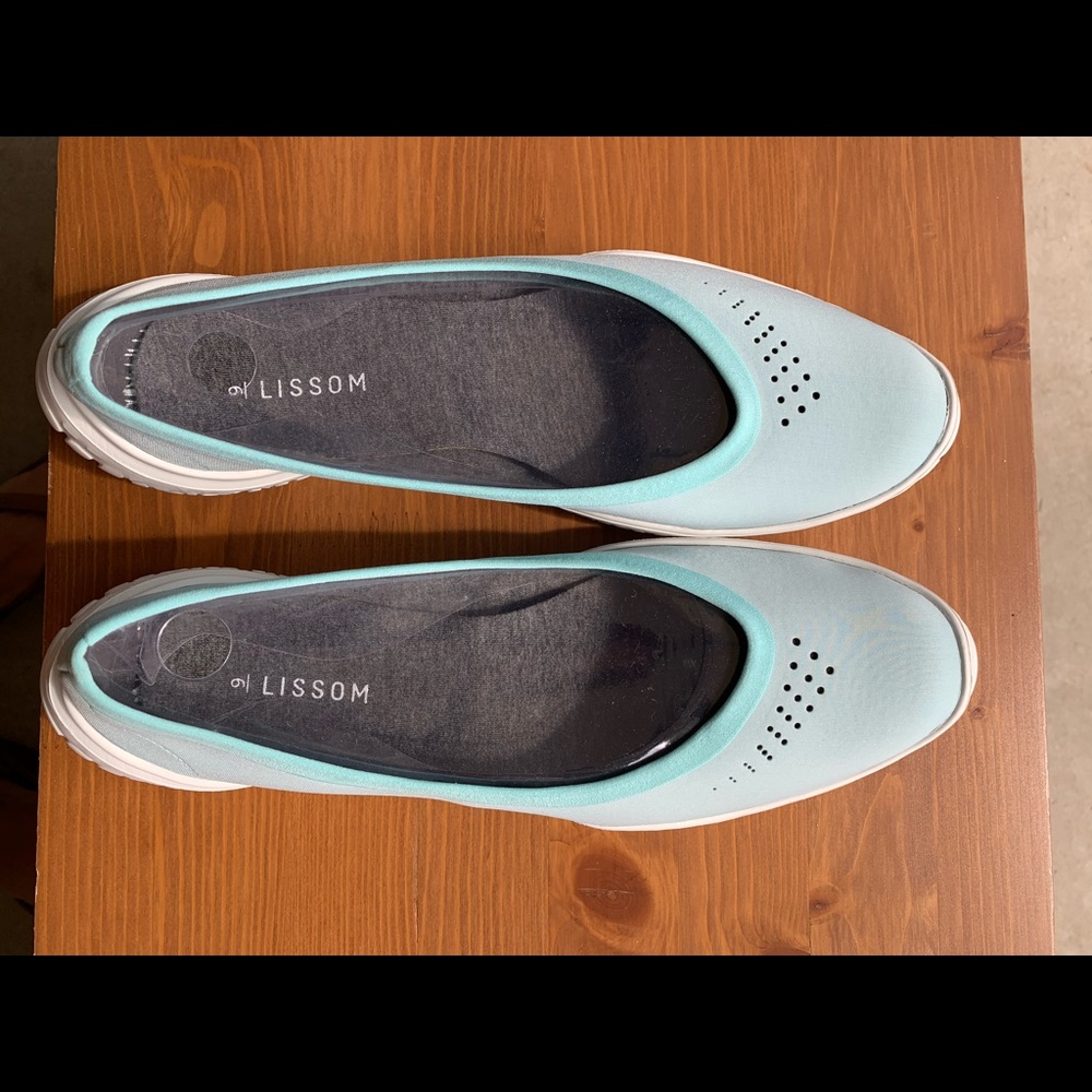 Women’s Lissom size 9 shoes